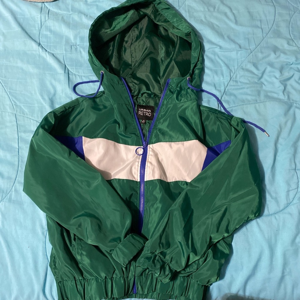 UNISEX vintage Urban Retro windbreaker.